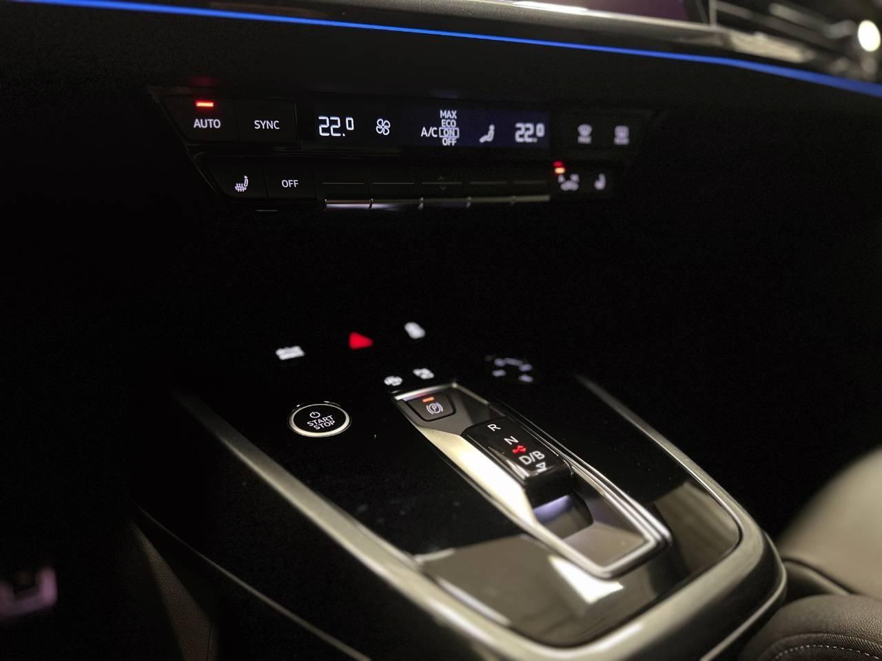 AUDI Q4 40 E-TRON S-LINE EDITION - RENT TO BUY