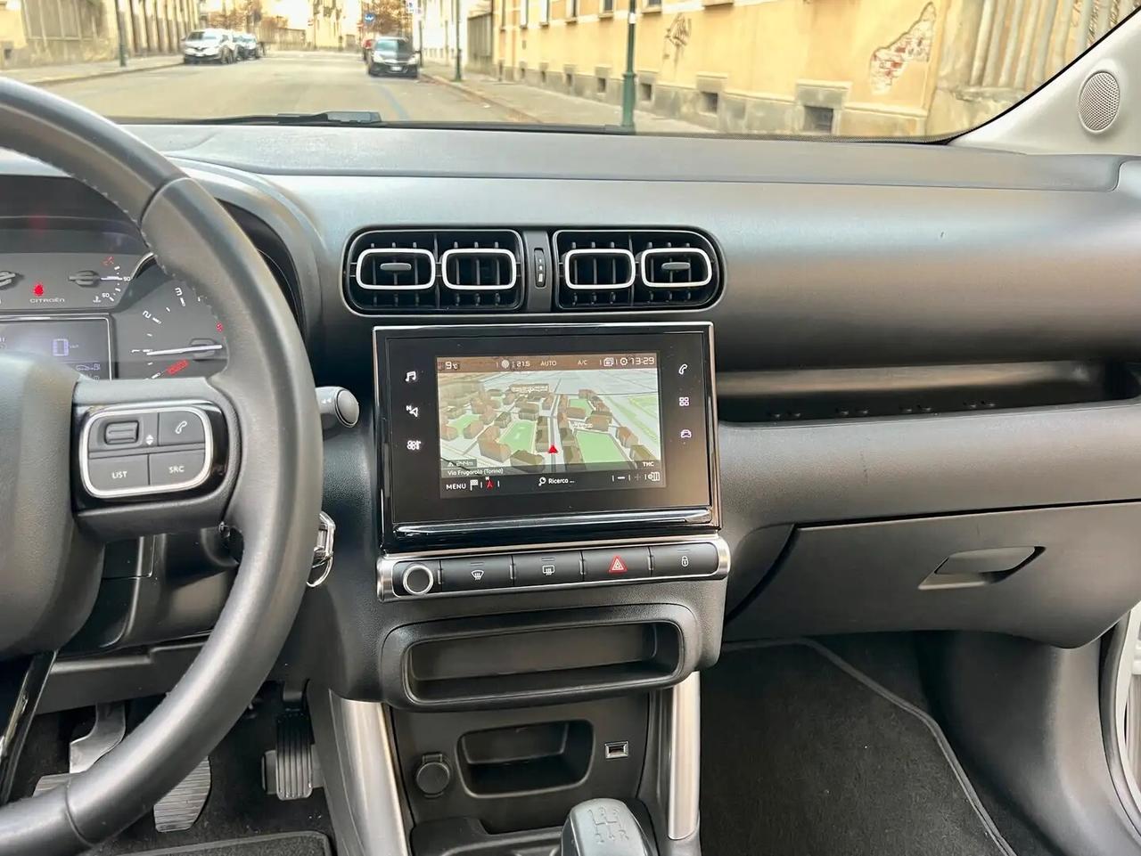 Citroen C3 Aircross 1.2 PureTech 82cv E6 Shine KM CERT-NAVI-SENSORI-BT