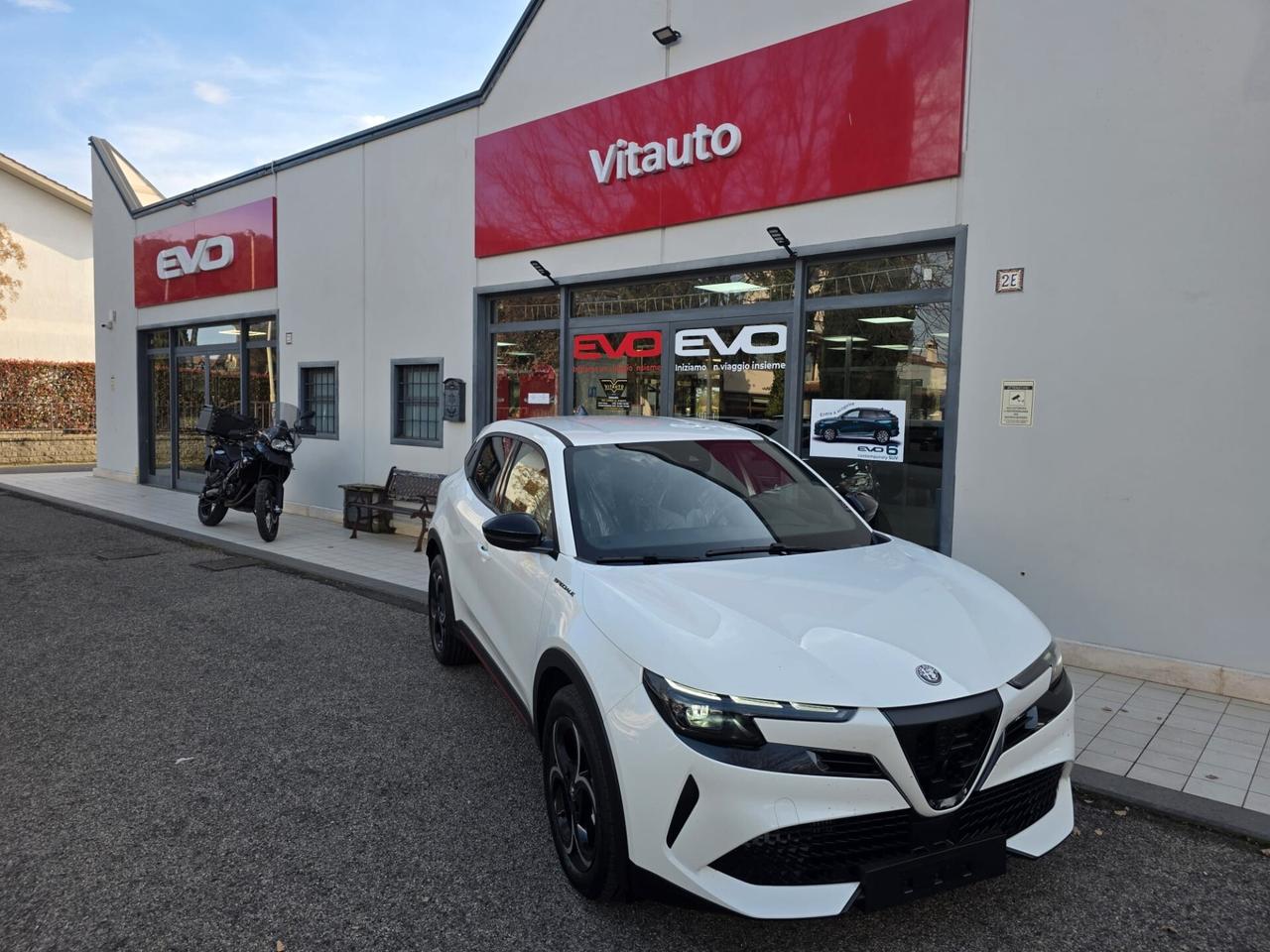 Alfa Romeo Junior 1.2 136 CV Hybrid eDCT6 Speciale