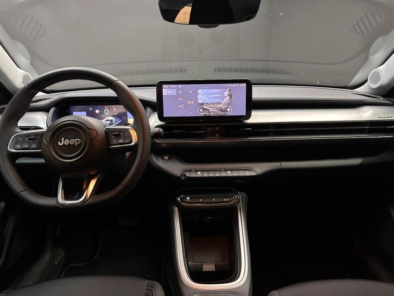 Jeep Avenger 1.2 turbo e-hybrid mhev Altitude fwd 110cv edct6