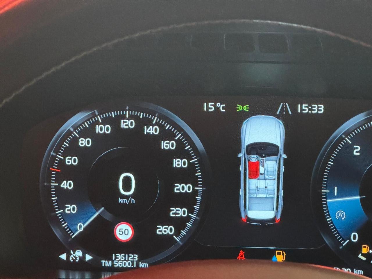 Volvo XC 90 XC90 B5 (d) AWD Geartronic R-design