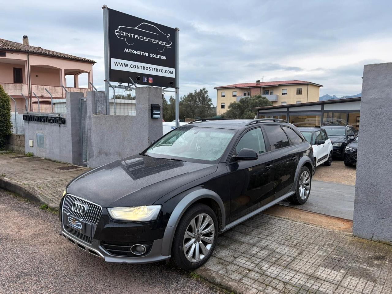 Audi A4 allroad S LINE