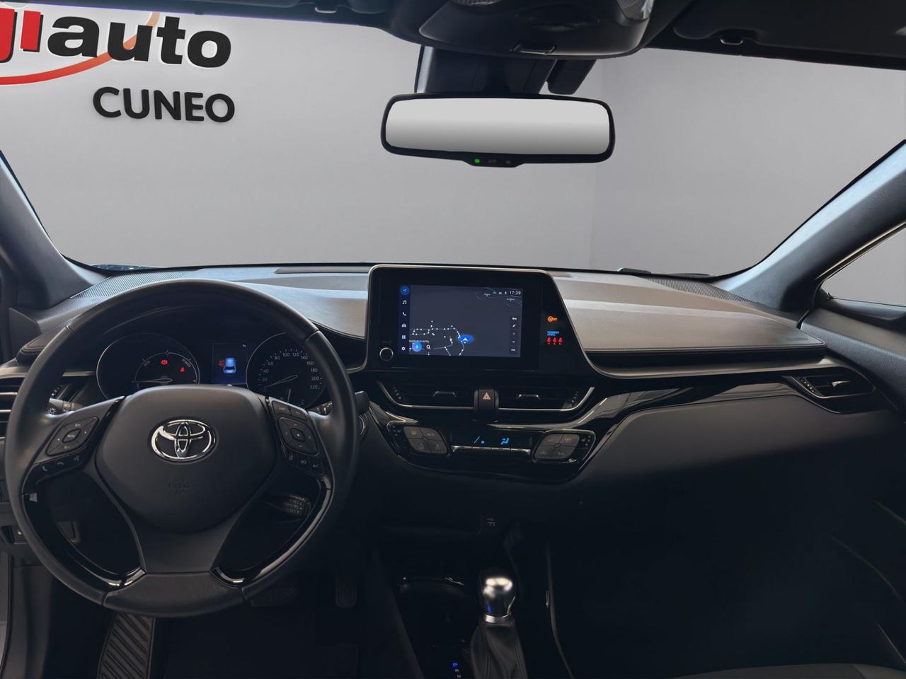 Toyota C-HR 1.8h Trend e-cvt