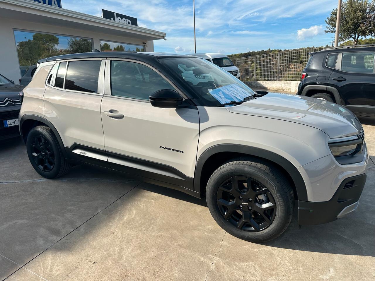 Jeep Avenger 1.2 Turbo 110 CV MHEV Black Edition Km 0