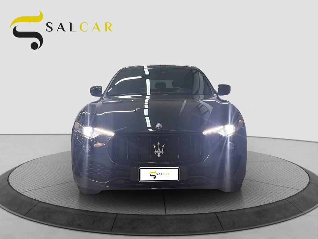 Maserati Levante 3.0 V6 250cv Gransport 2018