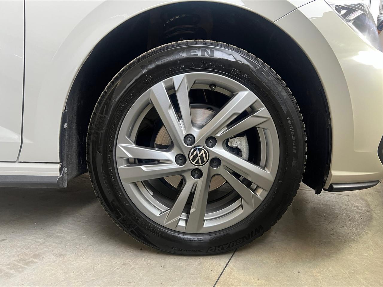 Volkswagen Polo 1.0 tsi r-line 95cv