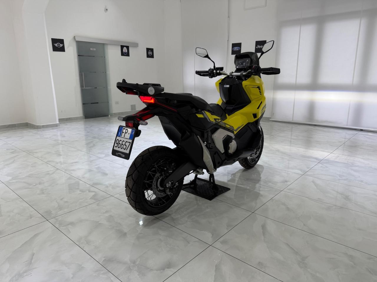 Honda X-ADV 750 EDIZIONE SPECIALE