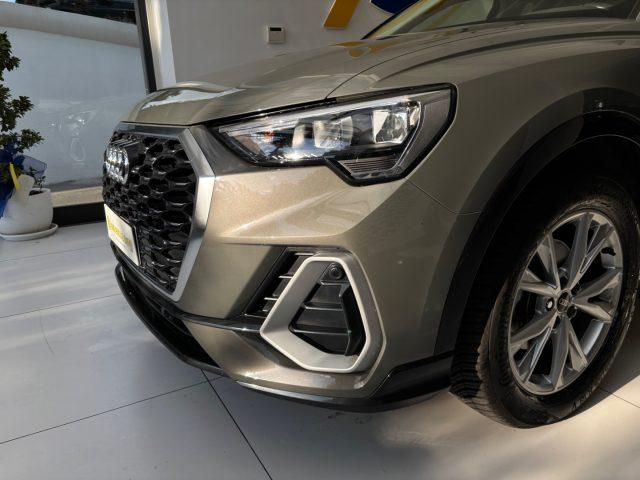 AUDI Q3 35 TDI quattro S tronic S line edition