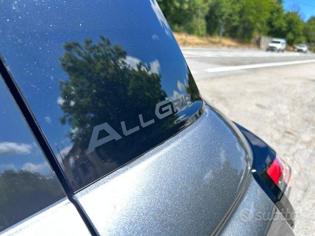 SUZUKI Swift 1.2 Hybrid 4WD AllGrip Top