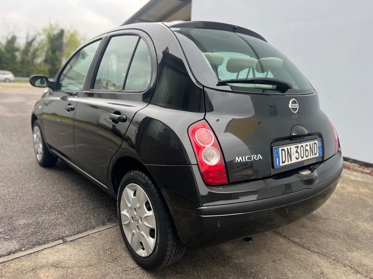 Nissan Micra 1.2 BENZ - ADATTA A NEOPATENTATI