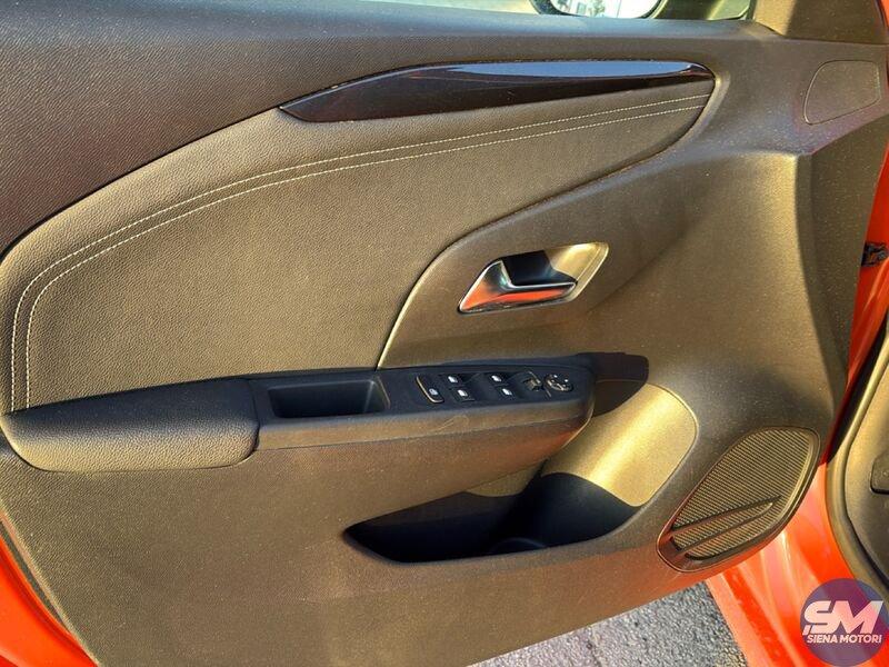 Opel Corsa 1.2 75cv Design & Tech MT5