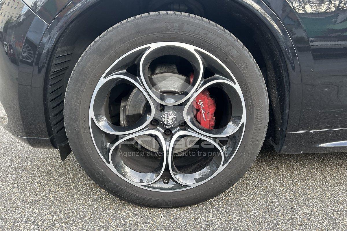 ALFA ROMEO Stelvio 2.0 Turbo 280 CV AT8 Q4 Veloce