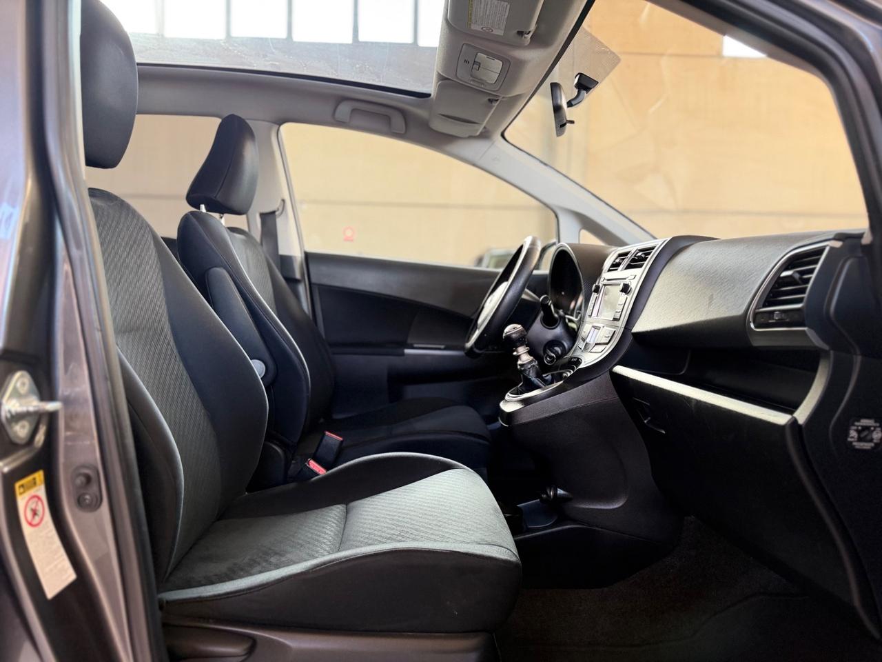 Toyota Verso-S 1.3 MT Active NEOPATENTATI