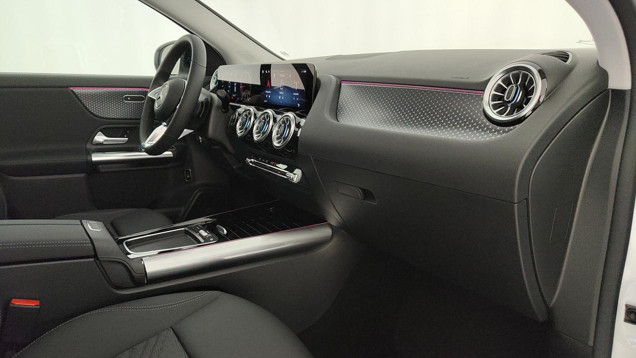 Mercedes-Benz GLA 200 d automatic