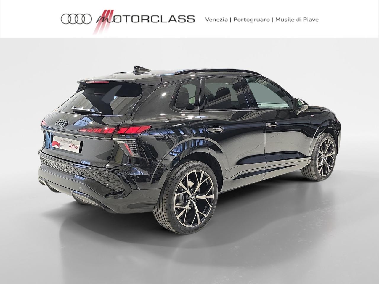 Audi Q3 2.0 tdi 150cv s line edition s tronic