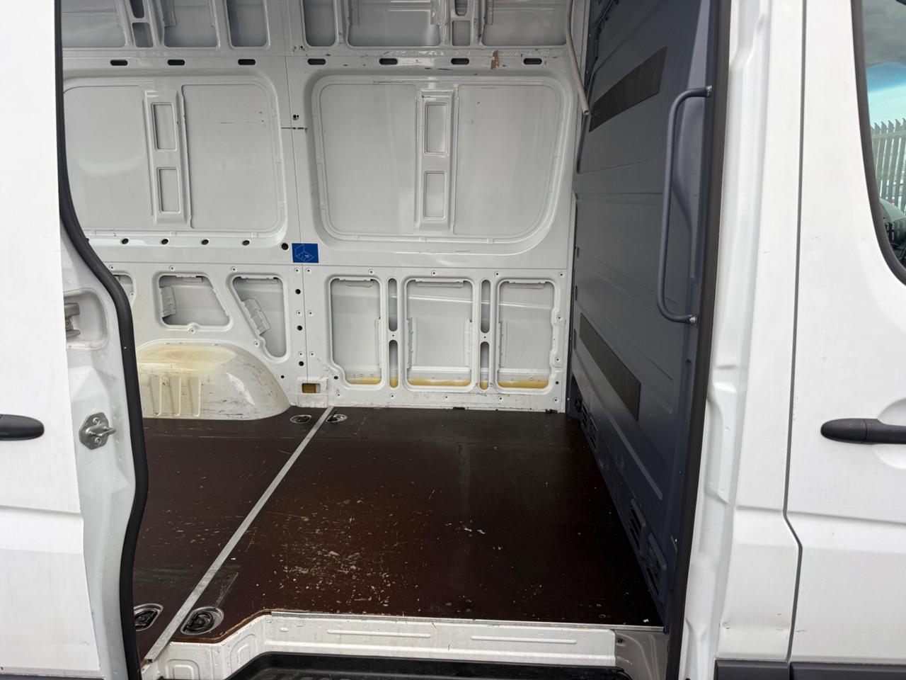 Mercedes Benz Sprinter