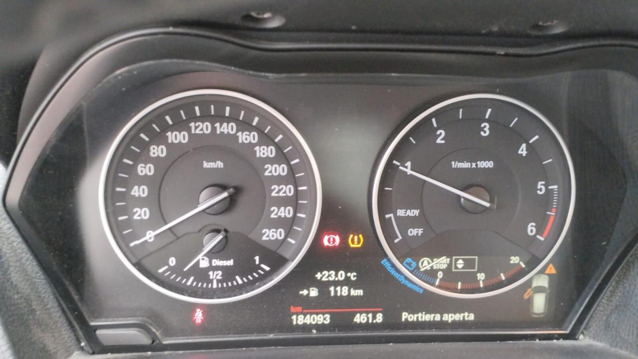 Bmw 116 116d 5p. Urban