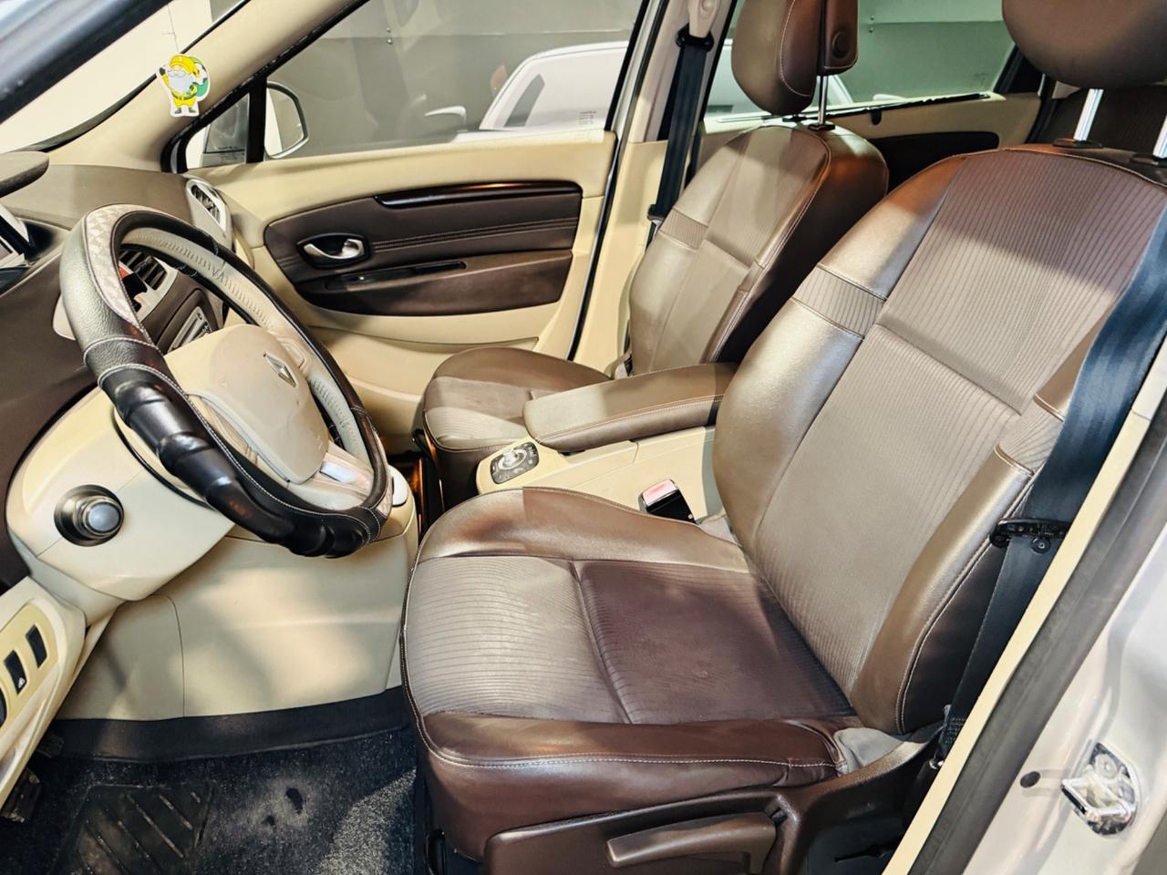 Scénic 2.0 dCi 150CV *AUTOMATICA*7 POSTI*