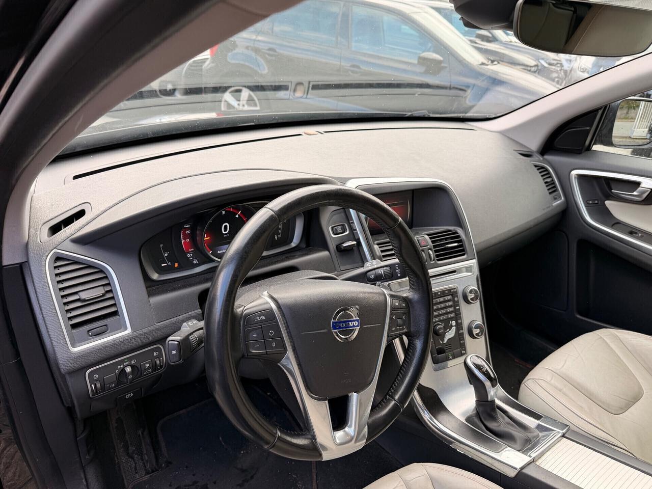 VOLVO XC 60 D3 Ocean Race AUTOMATICO