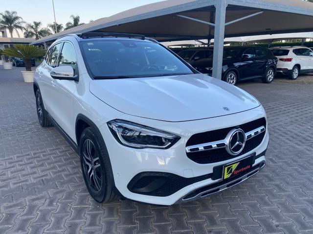 MERCEDES-BENZ GLA 220 d Automatic 4Matic Sport Plus