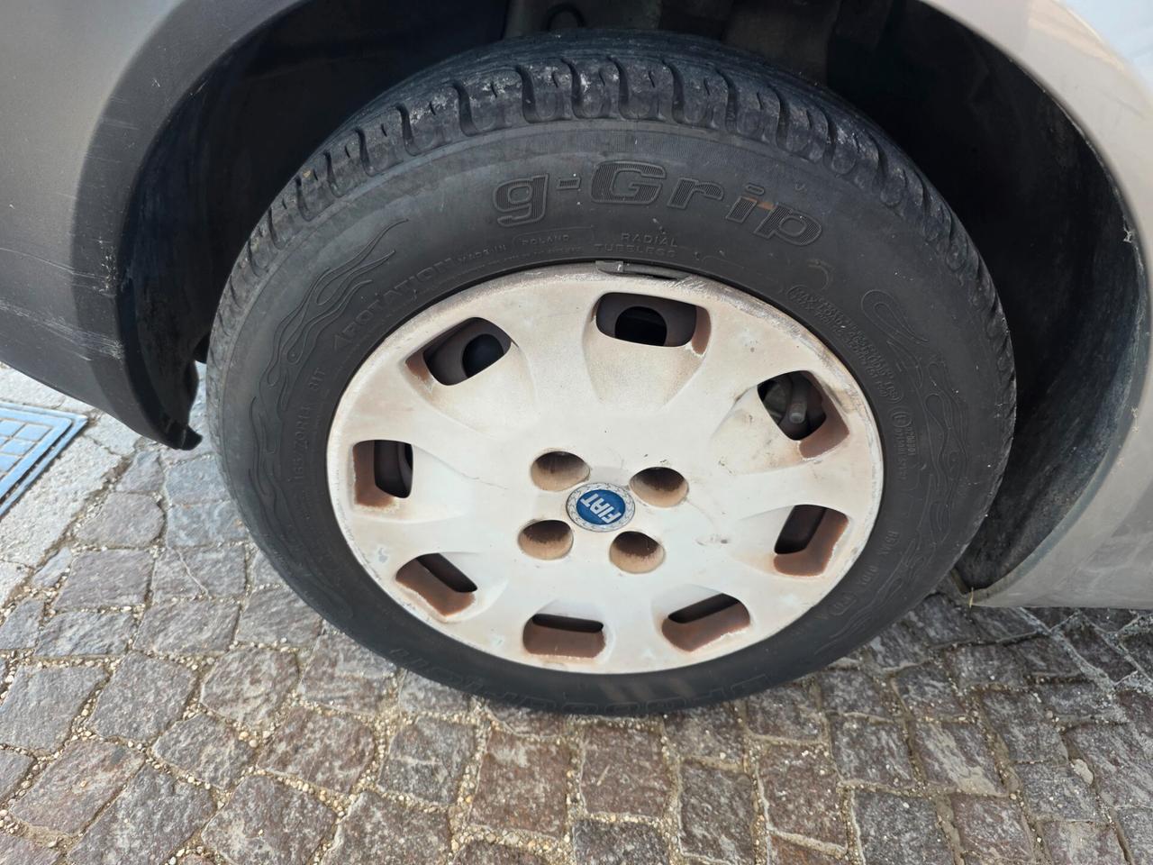 Fiat Punto 1.2i cat 5 porte SX com 304.000km Neopatentati ok