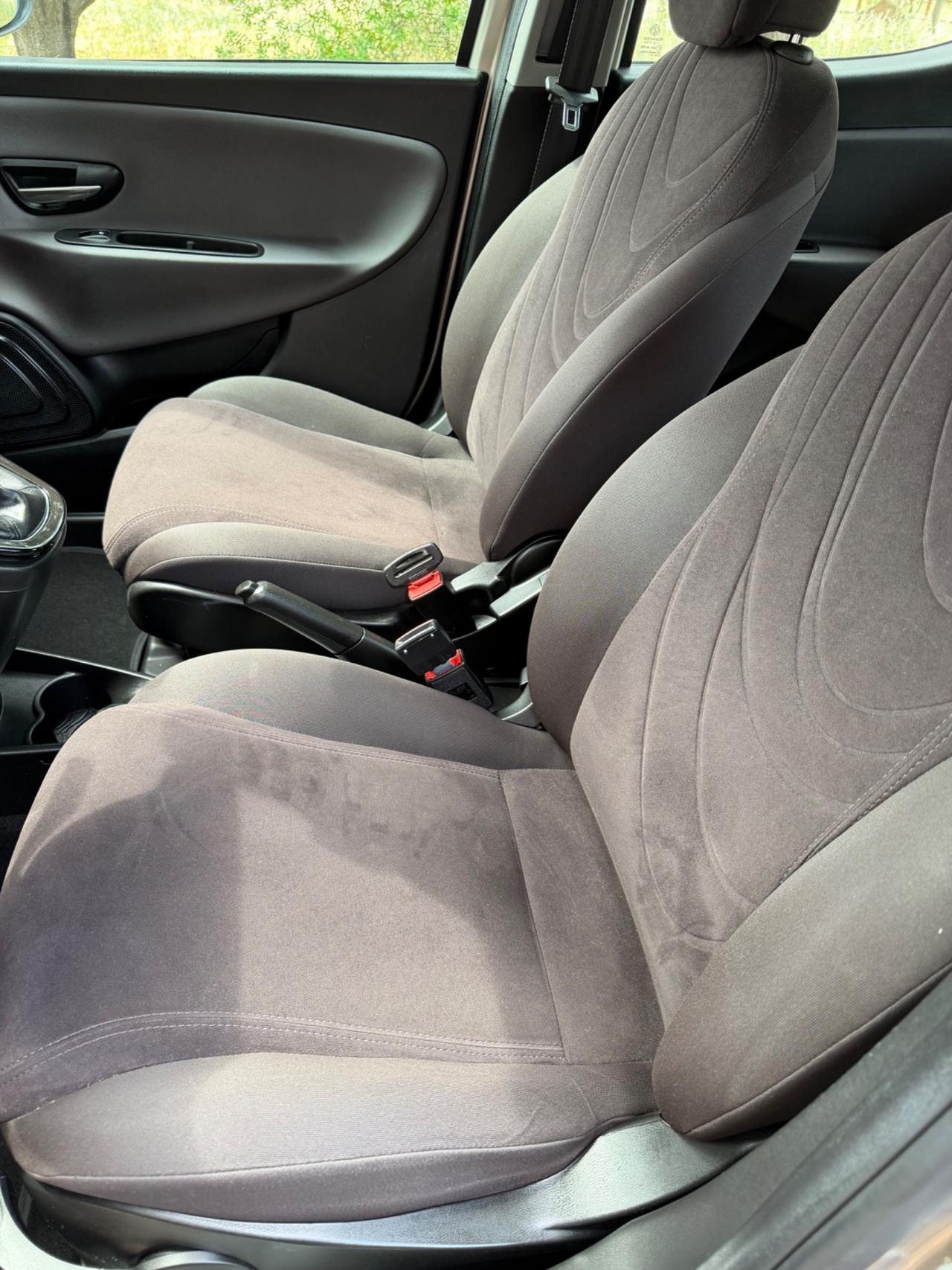 Lancia Ypsilon 1.3 MJT 95 CV GARANZIA 12 MESI