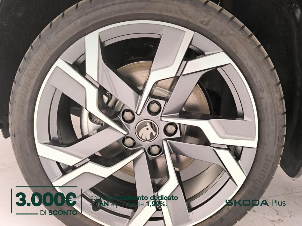 Skoda Karoq 1.5 tsi sportline dsg