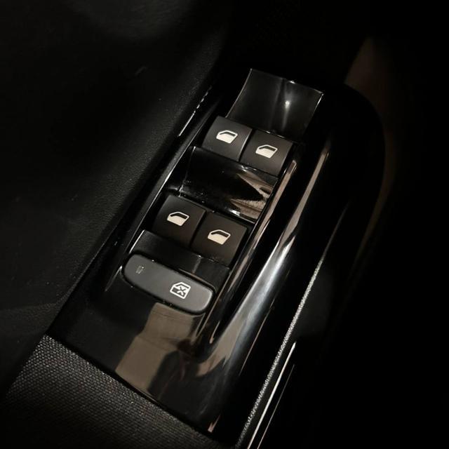 CITROEN C3 PureTech 110 S&S EAT6 Shine