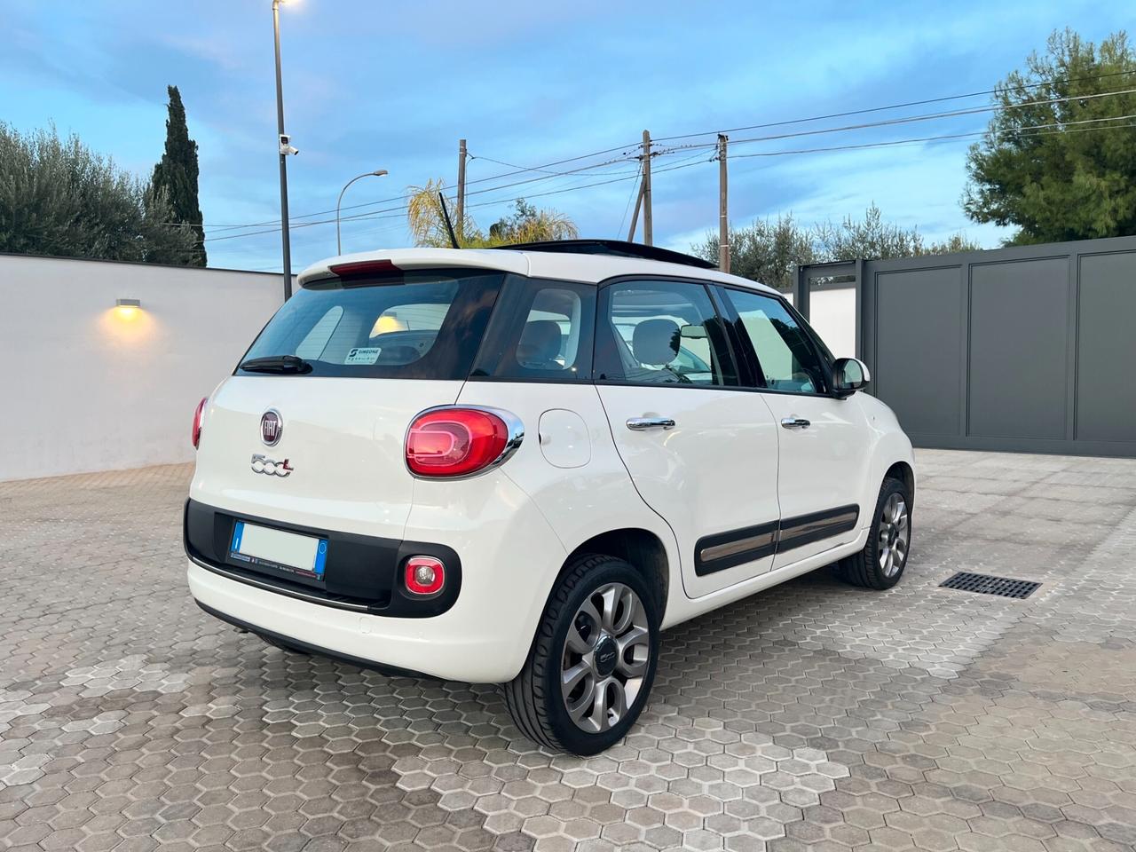 Fiat 500L 0.9 TwinAir Turbo Natural Power Lounge