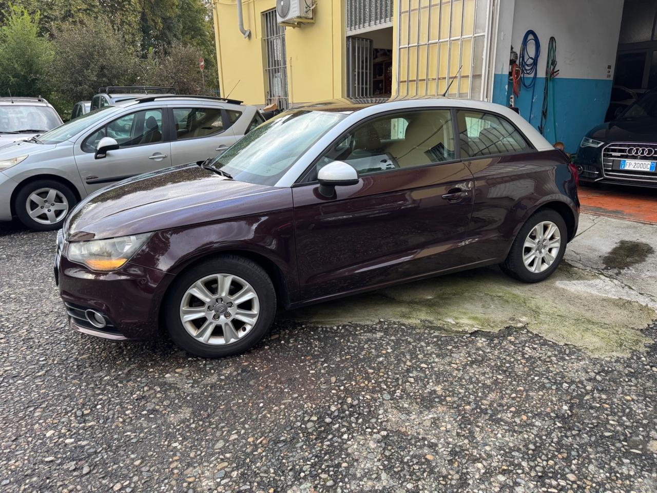 Audi A1 1.2 TFSI Ambition 2011