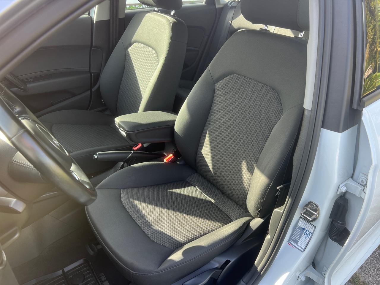 Audi A1 SPORTBACK 1.4TDI 90CV S-LINE-2017