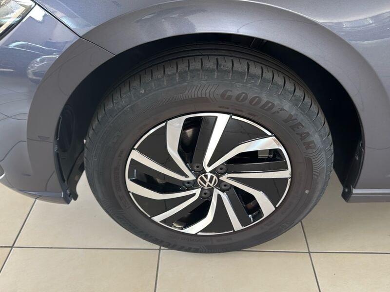 Volkswagen Polo 1.0 TSI Life DSG + Tech Pack