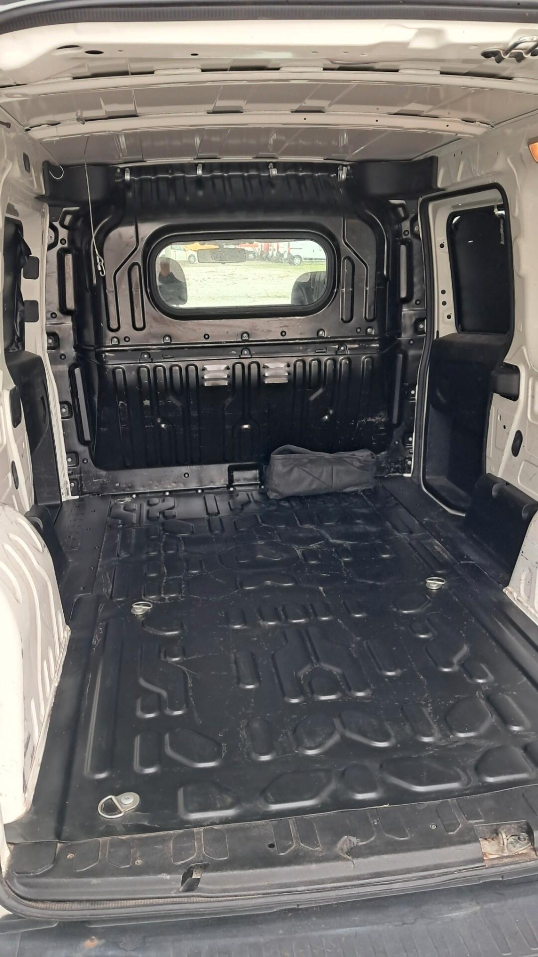 Fiat Doblo Doblò 1.6 MJT 105CV PL-TN Cargo Maxi Lamierato SX