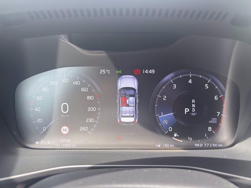 VOLVO XC40 1.5 t3 R-design 163cv auto my21 del 2020