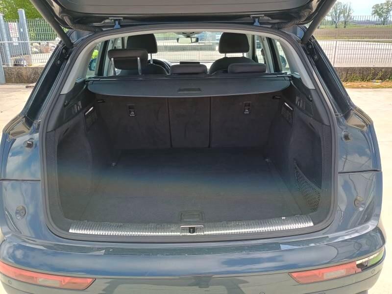 Audi Q5 2.0 TDI quattro S tronic Business