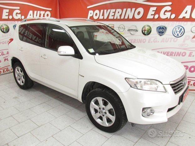 Toyota RAV 4 2.2 D-4D 4x4 DA VETRINA 2011