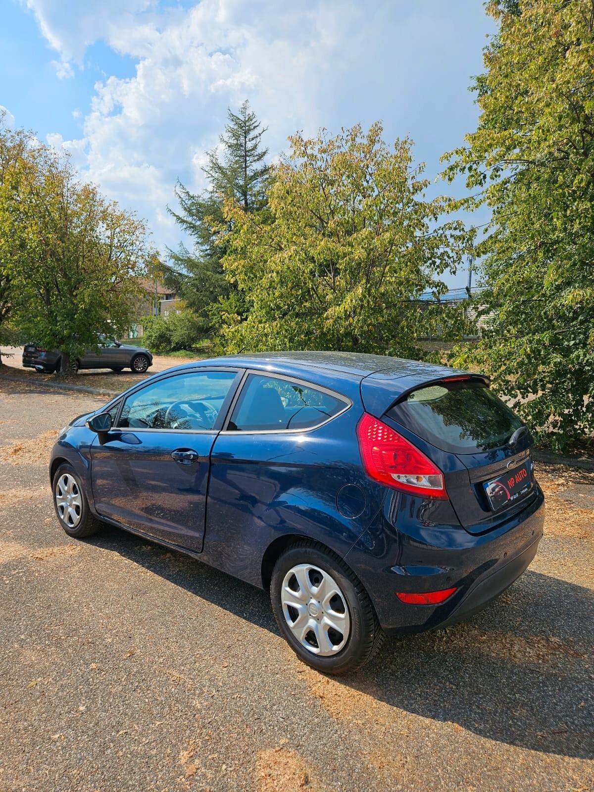 Ford Fiesta 1.4 3 porte Bz.- GPL Titanium