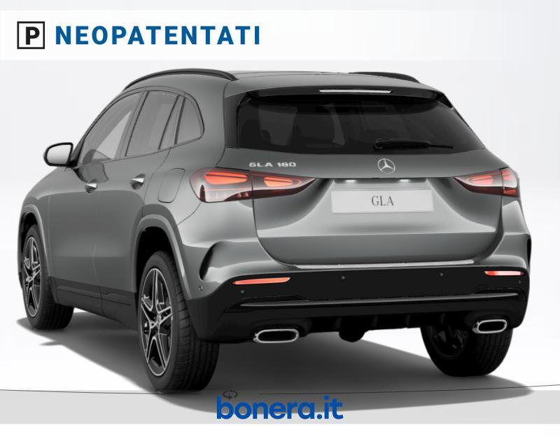 Mercedes GLA 180 180 AMG Line Extra 7G-DCT
