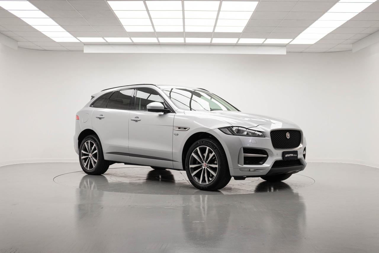 JAGUAR F-PACE 3.0 D V6 300 CV AWD AUT.