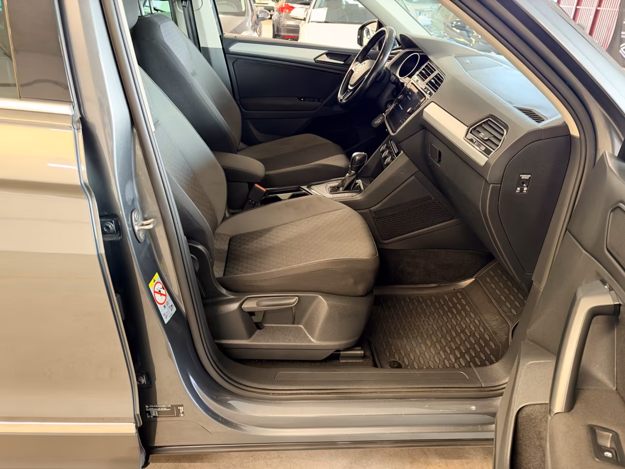 Volkswagen Tiguan 2.0 TDI SCR DSG Sport BlueMotion Technology