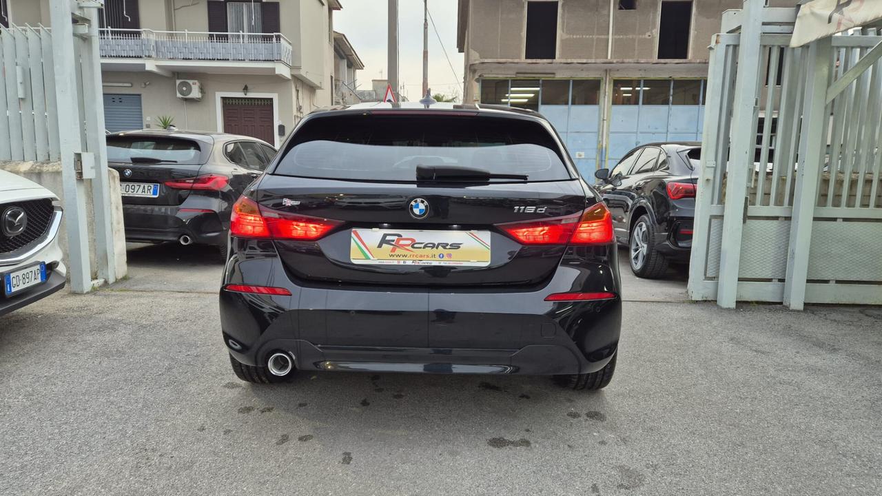 Bmw 116 116d 5p. Advantage