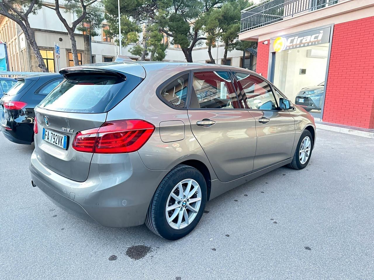 Bmw 218d Active Tourer Advantage AUT.