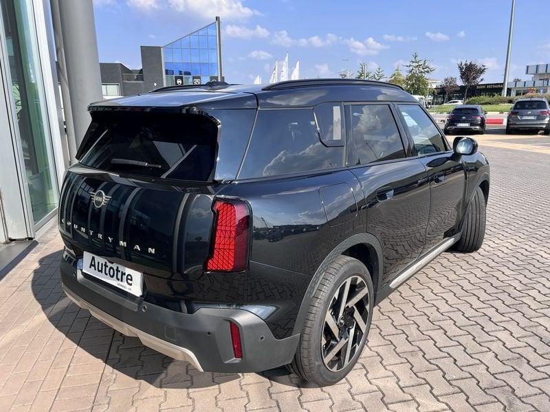 MINI Mini Countryman U25 Mini C Favoured Countryman pack M