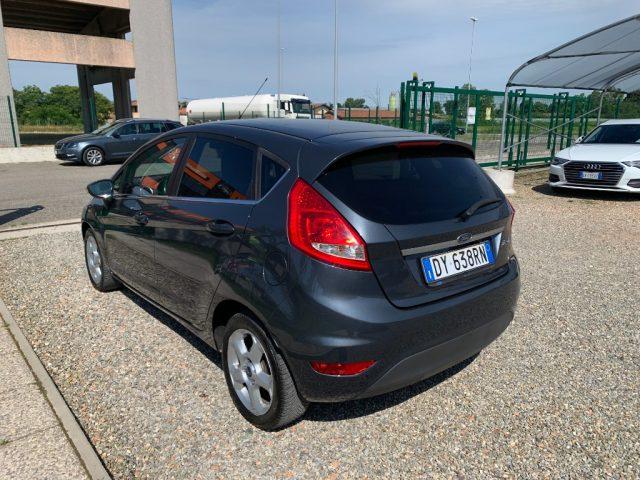 FORD Fiesta 1.4 5 porte Bz.- GPL Titanium