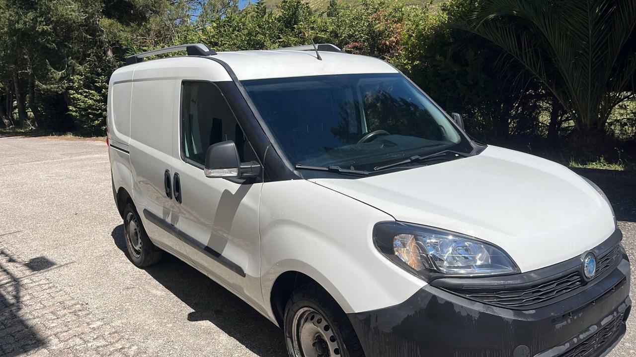 FIAT DOBLO' CARGO 1.6 MJT 105 CV S&S PC-TN CARGO BUSINESS