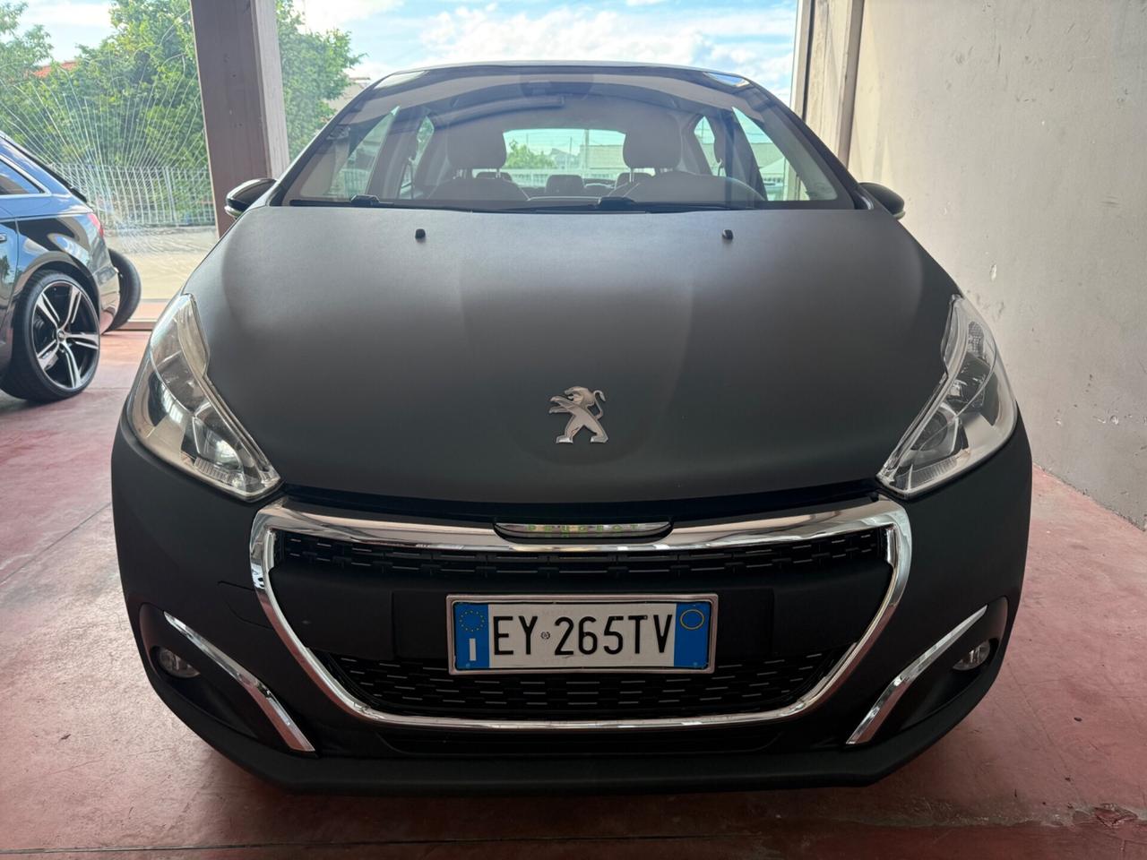 Peugeot 208 PureTech 82 5 porte Allure serie limitata
