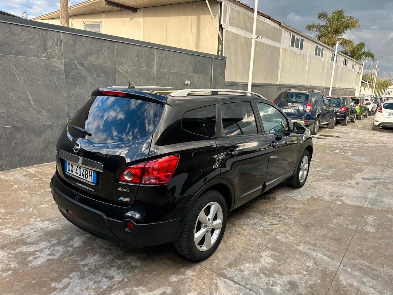 Nissan Qashqai Qashqai+2 2.0 16V 4WD Tekna GPL