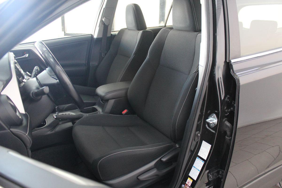 TOYOTA - RAV4 - 2.5 Hybrid 4WD Business