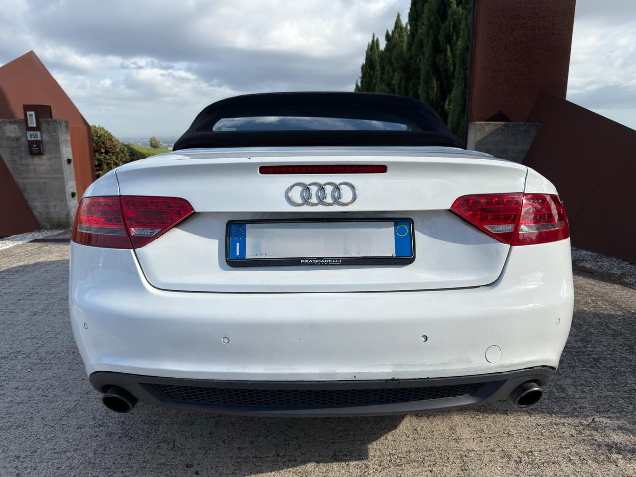 Audi A5 Cabrio 2.0 TFSI 211 CV quattro S tronic Business