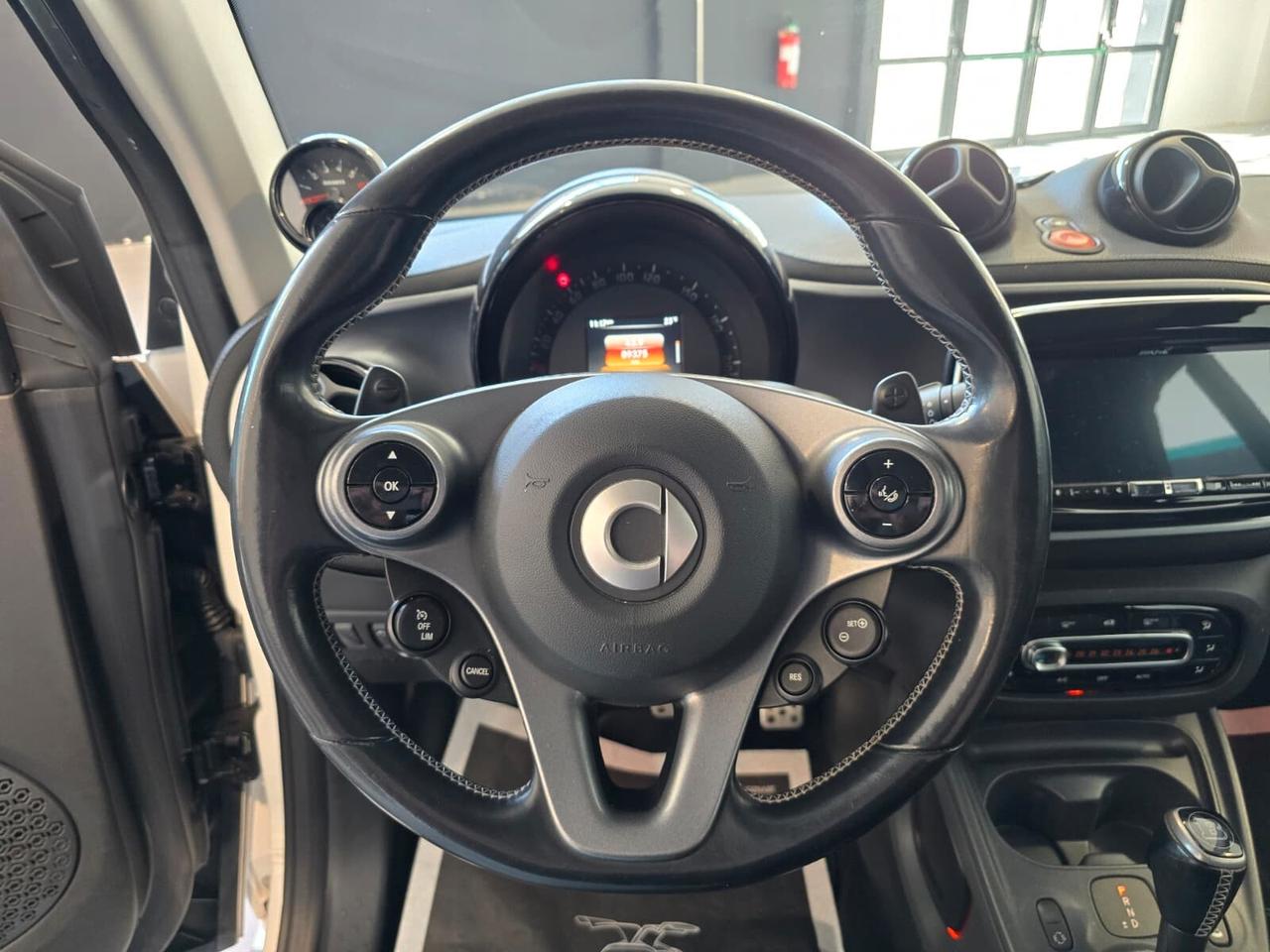 Smart ForTwo BRABUS 0.9 Turbo twinamic cabrio Xclusive JBL